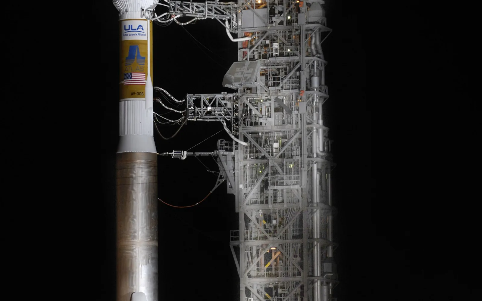Atlas V rocket at Space Launch Complex 3E, Vandenberg Air Force Base, in March 2008